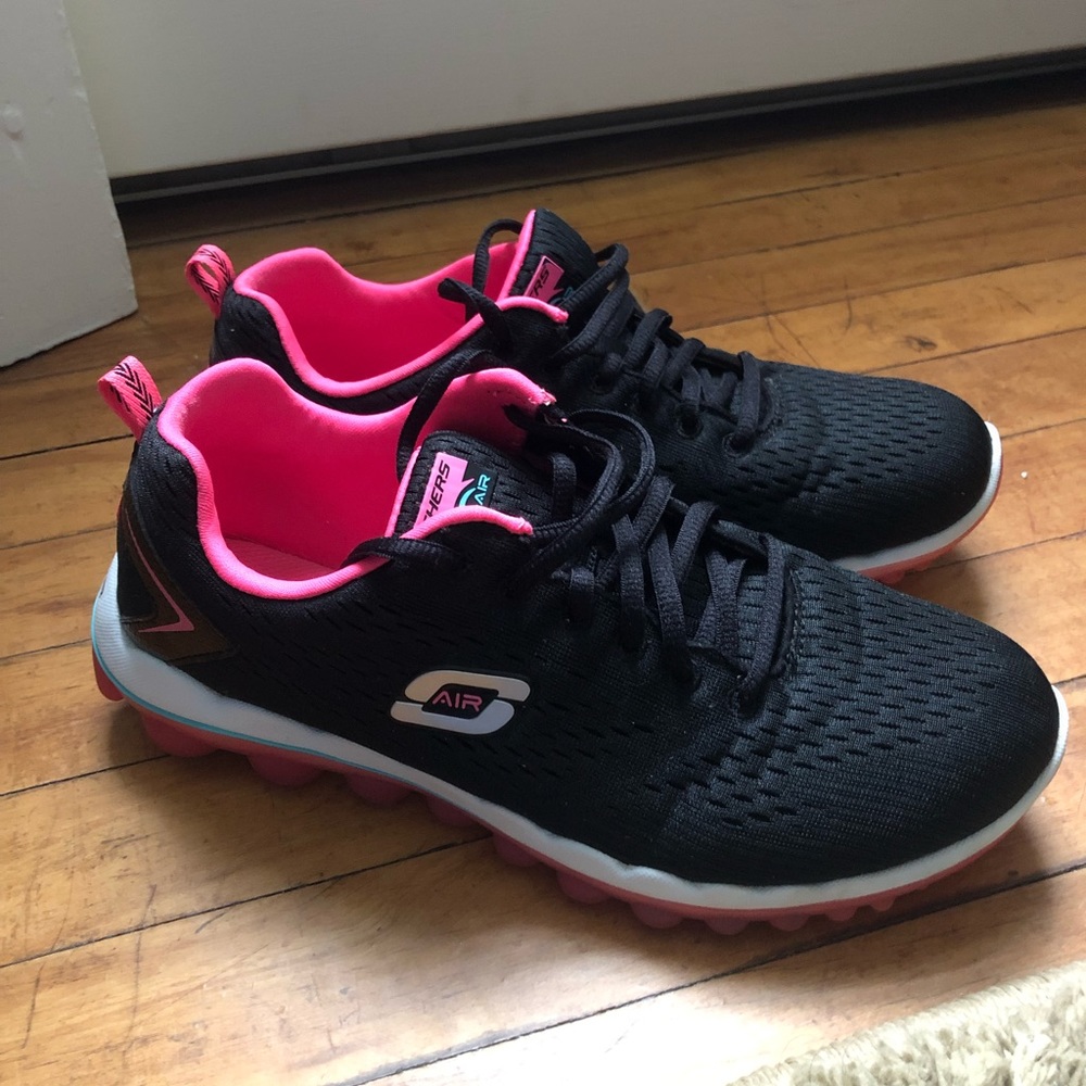 Skechers - Skech-air run 2.0 size 9